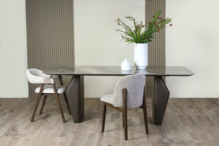 DESIRE TABLE