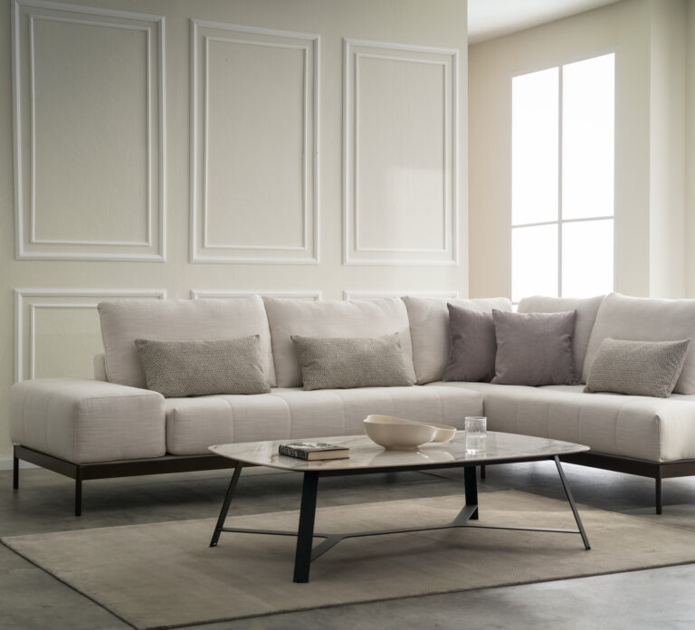 BEATLE SOFA